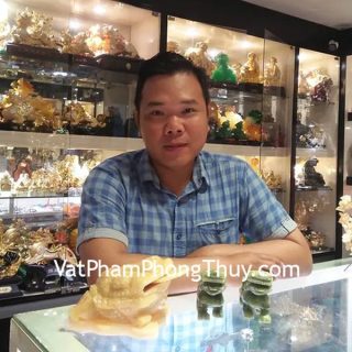 Anh Thụy - khách hàng mua Thiềm thừ hoàng long trung GM021 và Tỳ hưu lam ngọc có bờm GM016