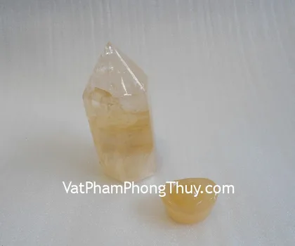 Trụ thạch anh tím FHM057-417