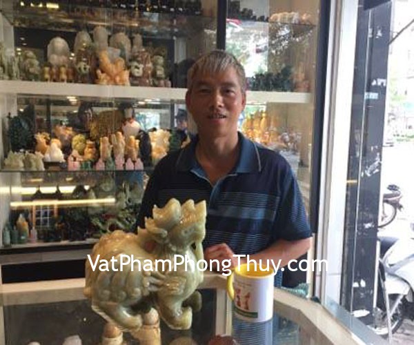 Anh Thanh - khách hàng mua tỳ hưu Bắc Kinh xanh khủng
